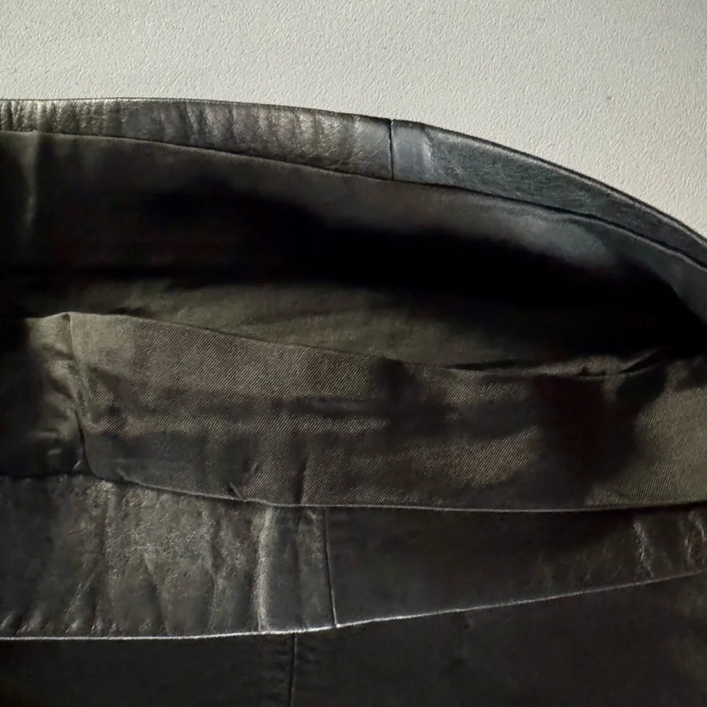 Esprit Genuine Black Leather Mini skirt - Picture 3 of 7